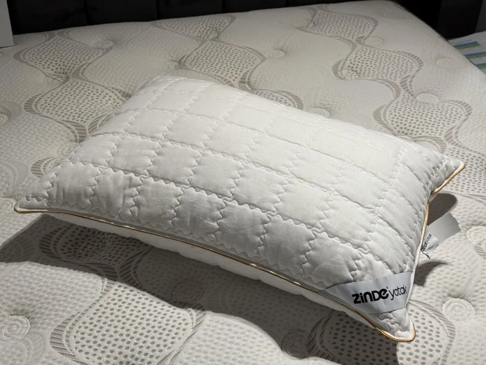 Zinde Yün Yastık 50*70 Saten Tek Biye