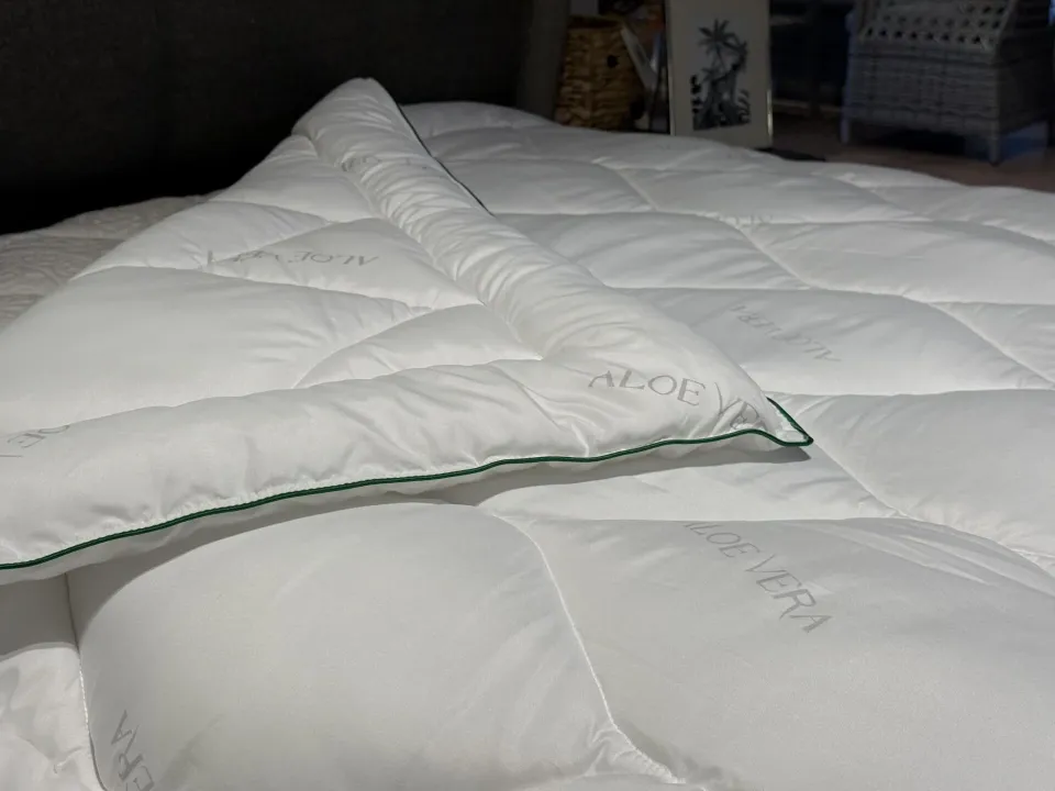 Zinde Aloevera Yorgan 155*215 Saten Tek Biye Tek Kişilik