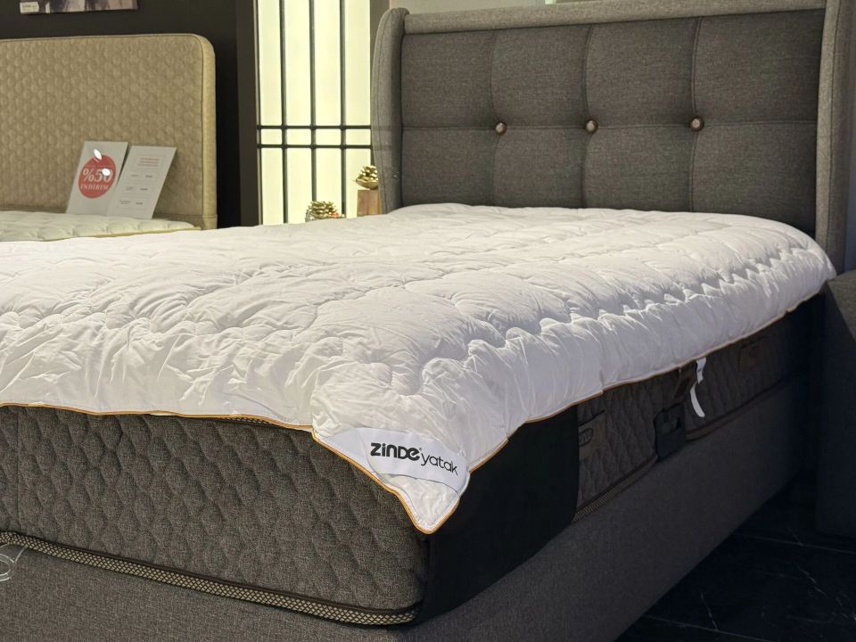 Zinde Yün Yorgan 195*215 Saten Tek Biye Çift Kişilik