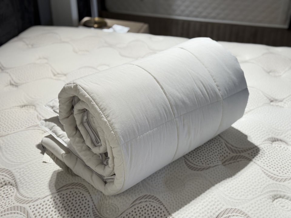 Zinde Pamuk Yorgan 155*215 Saten Tek Biye Tek Kişilik