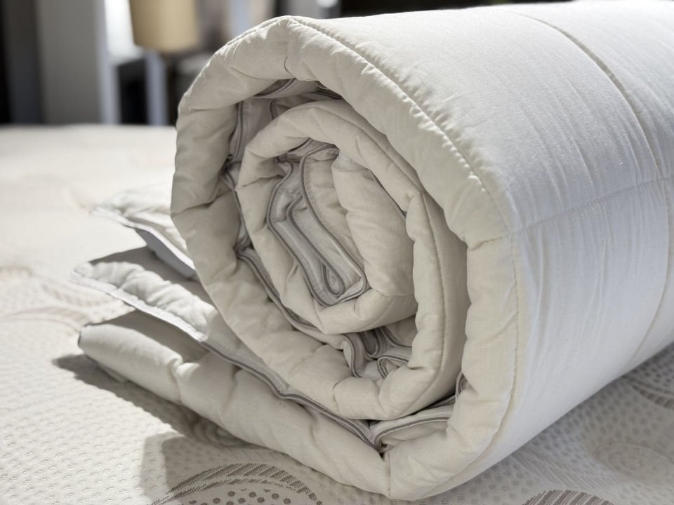 Zinde Pamuk Yorgan 155*215 Saten Tek Biye Tek Kişilik