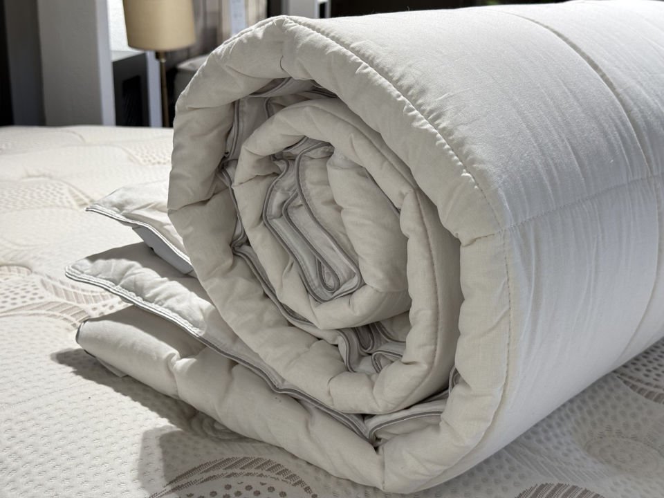 Zinde Pamuk Yorgan 195*215 Saten Tek Biye Çift Kişilik