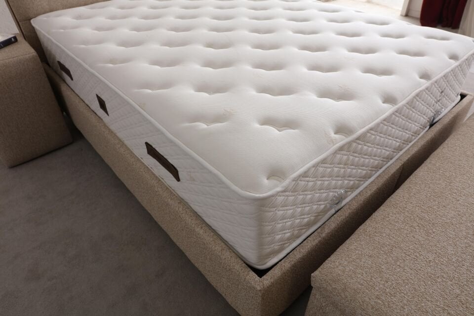 Zinde Camel Yatak Baza Başlık Seti